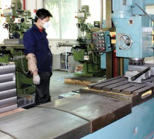 認(rèn)真上班的同事！